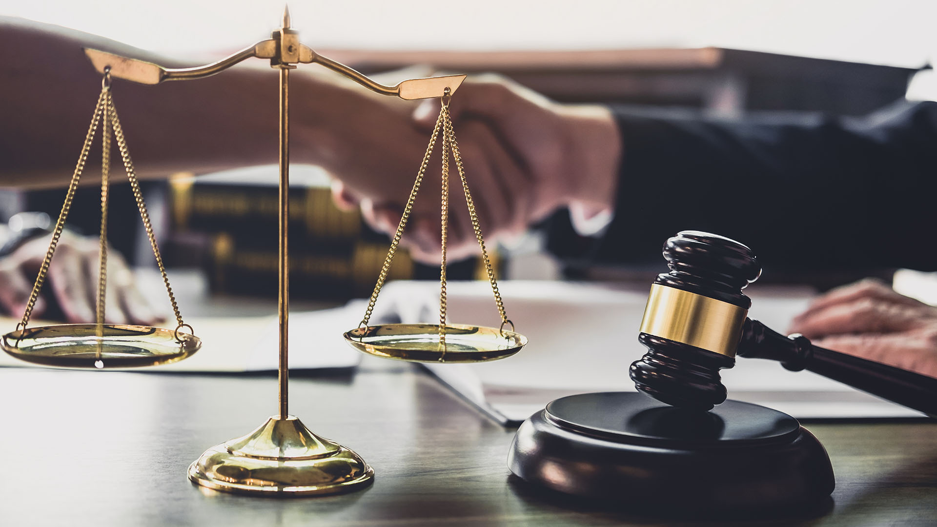 Rechtsanwalt Heizrecht Haftung bei fehlerhaften Photovoltaikanlagen